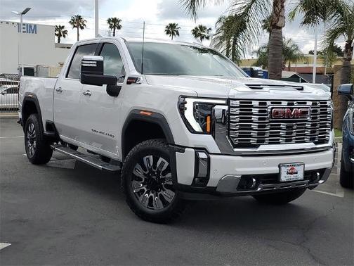 2025 GMC Sierra 2500 Denali