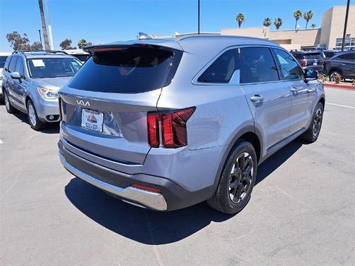 2024 Kia Sorento S