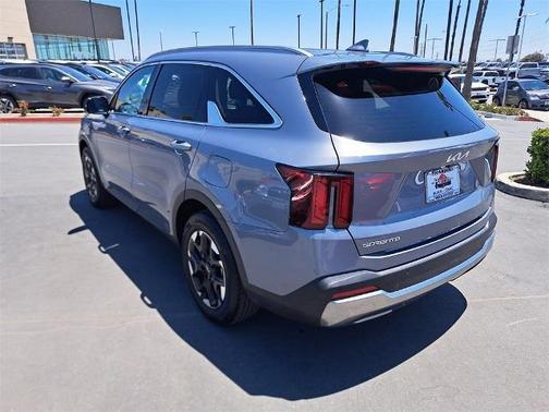 2024 Kia Sorento S
