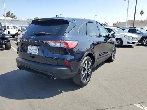 2021 Ford Escape SE