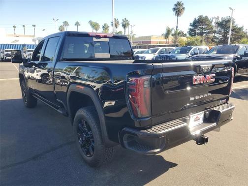 2026 GMC Sierra 2500 AT4