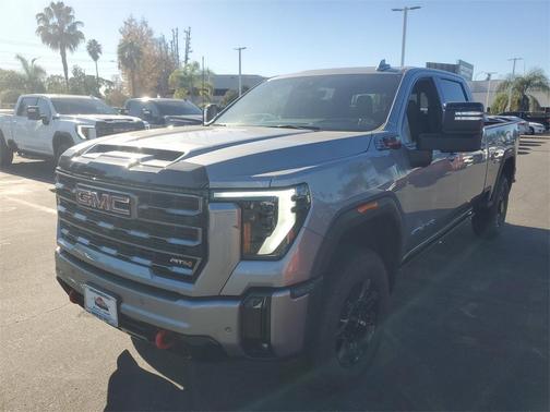 2026 GMC Sierra 2500 AT4