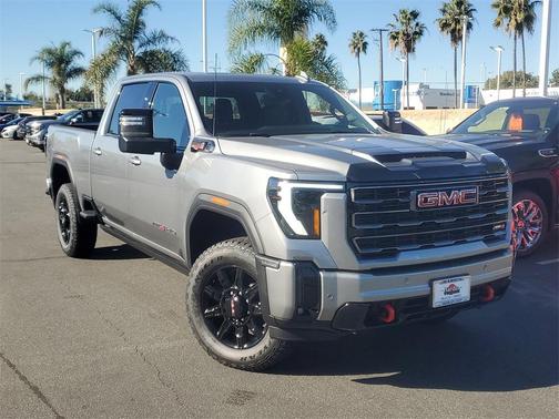 2026 GMC Sierra 2500 AT4