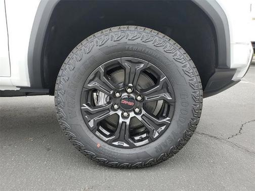 2025 GMC Canyon 4WD Elevation