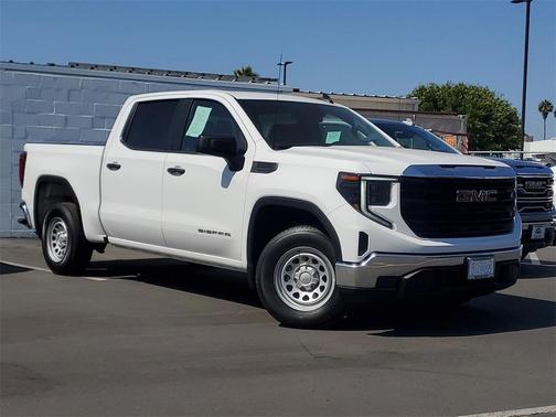 2024 GMC Sierra 1500 Pro