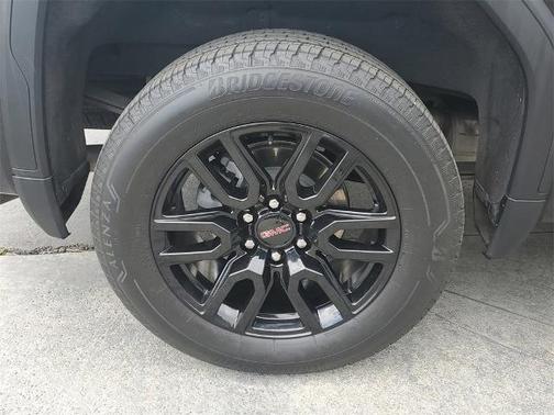 2022 GMC Sierra 1500 Limited Elevation
