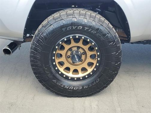 2018 Toyota Tacoma 