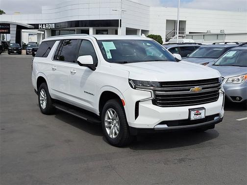 2023 Chevrolet Suburban LT