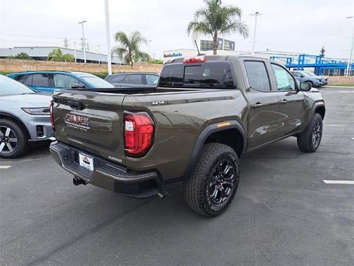 2025 GMC Canyon Elevation