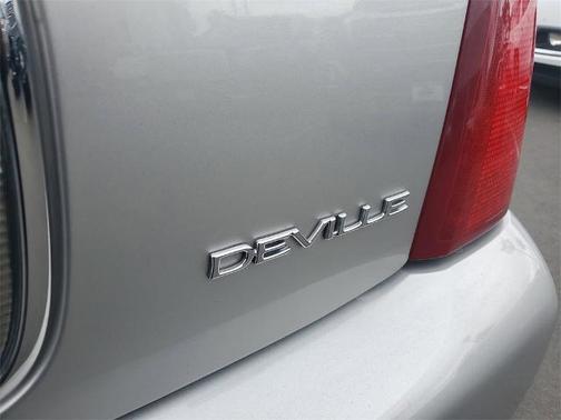 2005 Cadillac DeVille