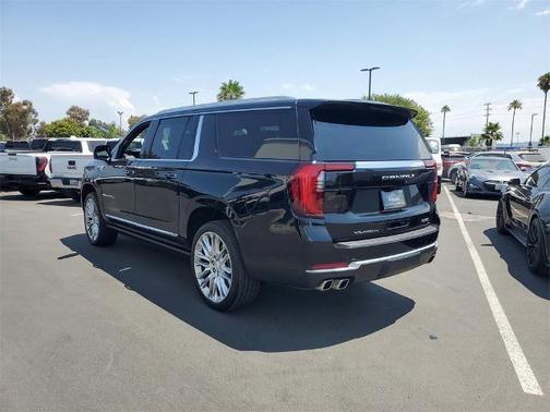 2025 GMC Yukon XL Denali
