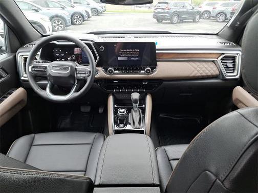 2025 GMC Canyon Denali
