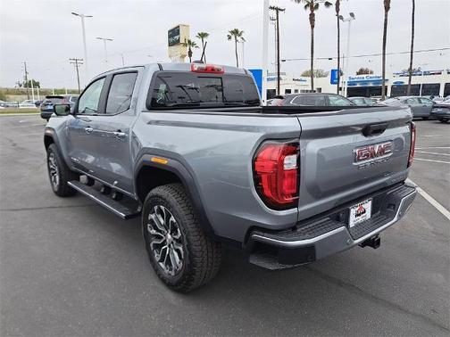 2025 GMC Canyon Denali