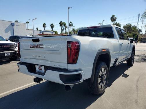 2026 GMC Sierra 3500 Denali