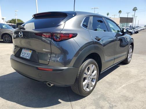 2022 Mazda CX-30 2.5 S Select Package