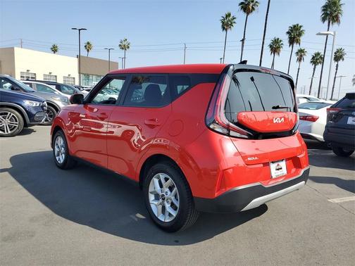2024 Kia Soul LX