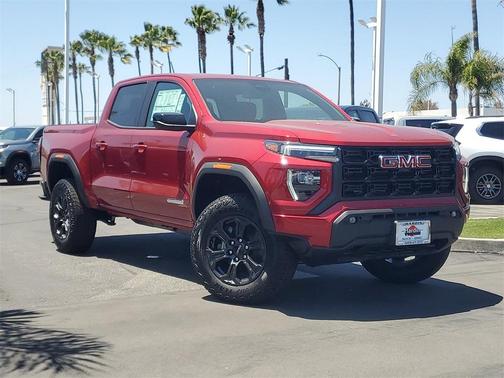 2025 GMC Canyon Elevation