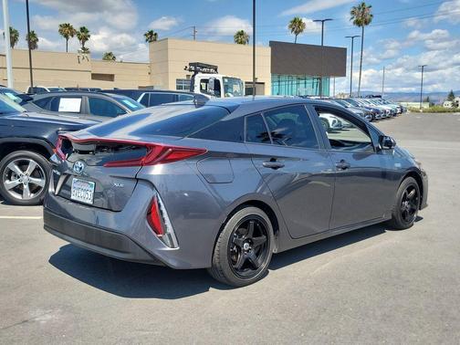Magnetic Gray Metallic 2021 Toyota Prius Prime XLE