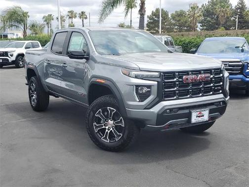 2025 GMC Canyon AT4