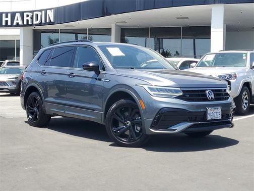 2023 Volkswagen Tiguan 2.0T SE R-Line Black