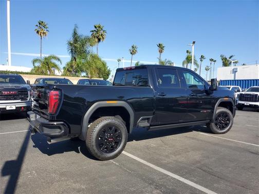2026 GMC Sierra 2500 AT4