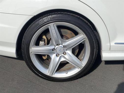 2009 Mercedes-Benz S-Class S 63 AMG