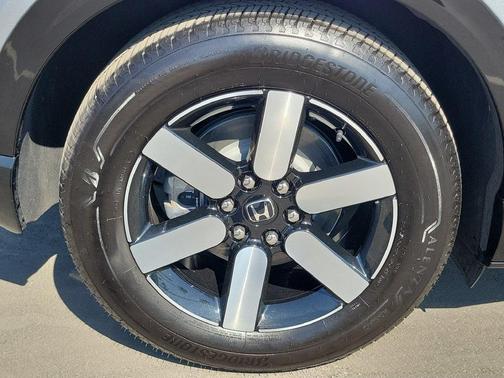 Silver 2025 Honda Prologue Touring