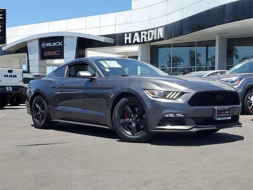 2017 Ford Mustang V6