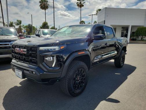 Onyx Black 2026 GMC Canyon Elevation