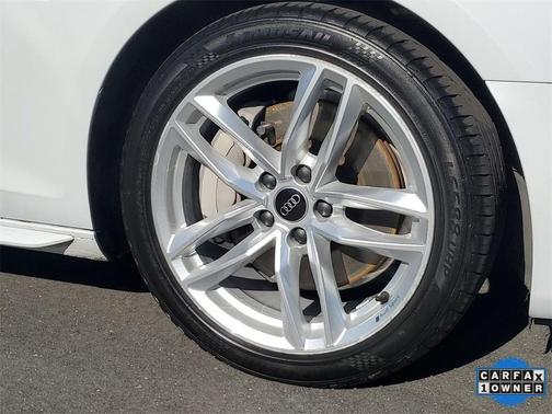 2023 Audi A4 45 S line Premium Plus