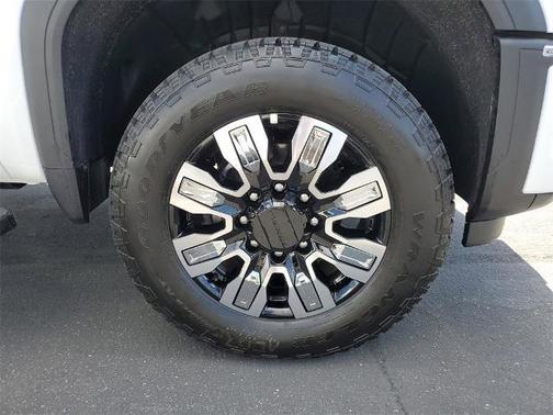 2025 GMC Sierra 2500 Denali