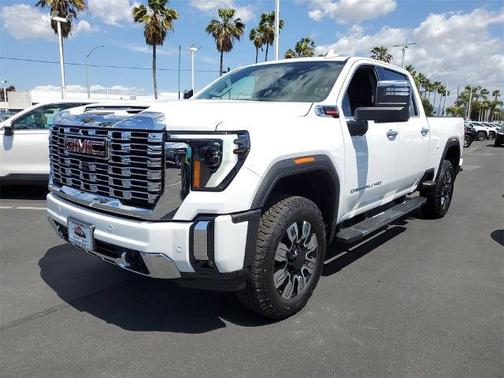 2025 GMC Sierra 2500 Denali