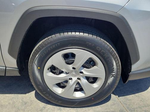 Silver Sky Metallic 2024 Toyota RAV4 LE