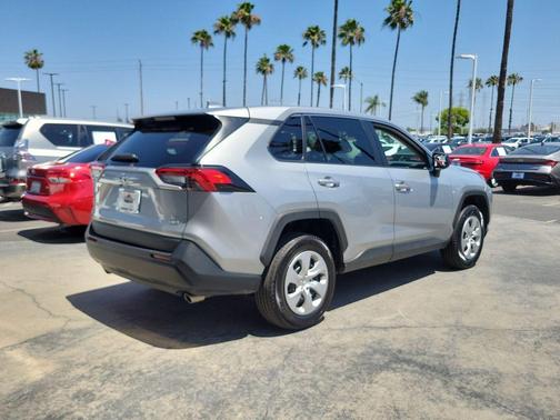 Silver Sky Metallic 2024 Toyota RAV4 LE