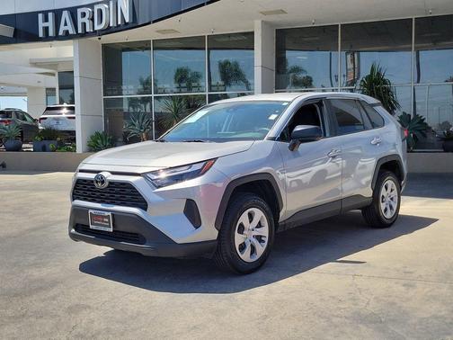 Silver Sky Metallic 2024 Toyota RAV4 LE