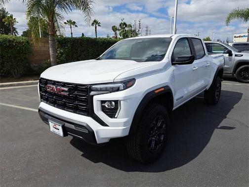 2025 GMC Canyon Elevation