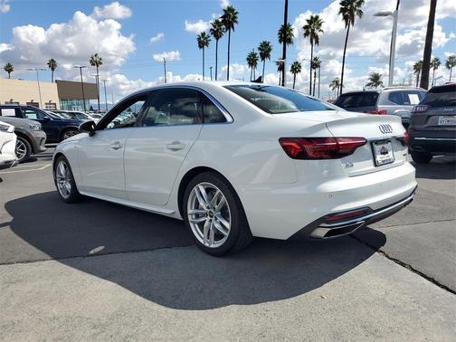 2023 Audi A4 45 S line Premium Plus