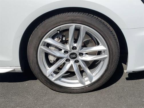 2023 Audi A4 45 S line Premium Plus