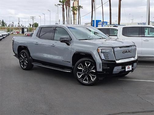 2025 GMC Sierra EV Denali