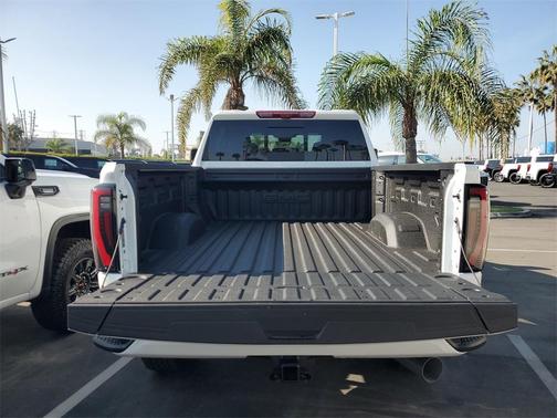 2026 GMC Sierra 2500 AT4