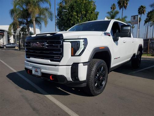 2026 GMC Sierra 2500 AT4