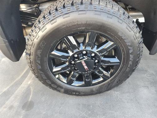 2026 GMC Sierra 2500 AT4