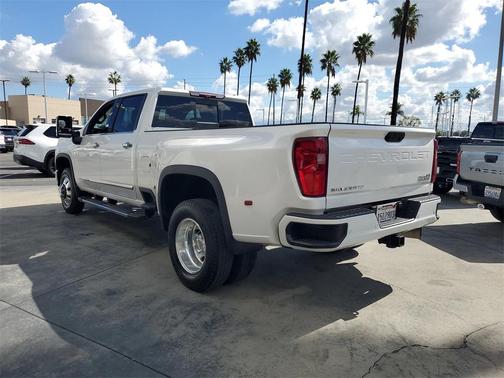 2024 Chevrolet Silverado 3500 High Country