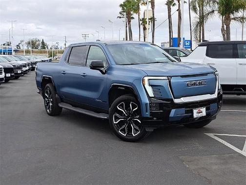 2025 GMC Sierra EV Denali