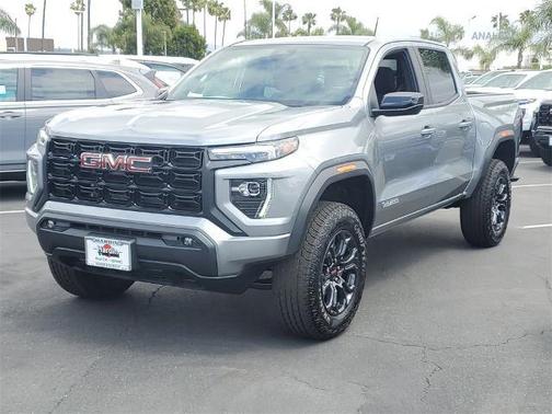 2025 GMC Canyon Elevation