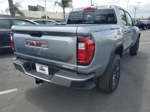 2025 GMC Canyon Elevation