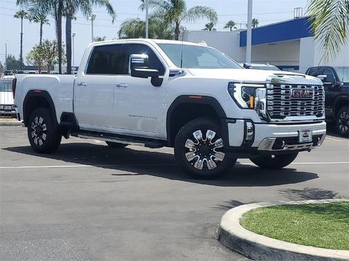 2025 GMC Sierra 2500 Denali