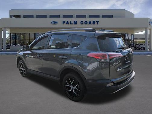 2018 Toyota RAV4 SE
