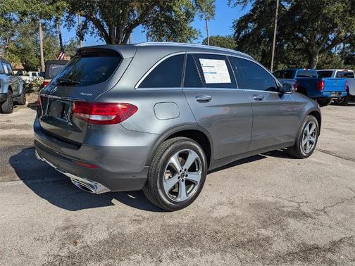 2019 Mercedes-Benz GLC 300 BASE 4MATIC