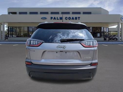 Billet Silver Metallic Clearcoat 2019 Jeep Cherokee LATITUDE